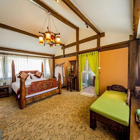 Old Tree Boutique Guesthouse Lijiang  Zewnętrze zdjęcie