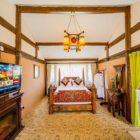 Old Tree Boutique Guesthouse Lijiang  Zewnętrze zdjęcie