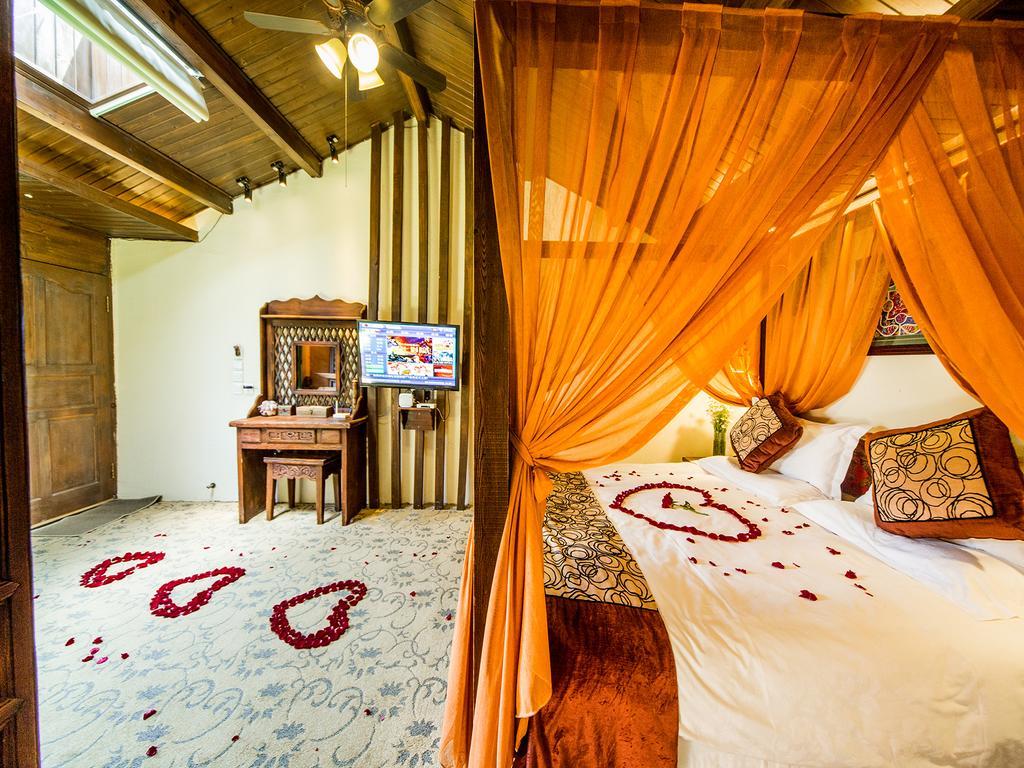 Old Tree Boutique Guesthouse Lijiang  Zewnętrze zdjęcie